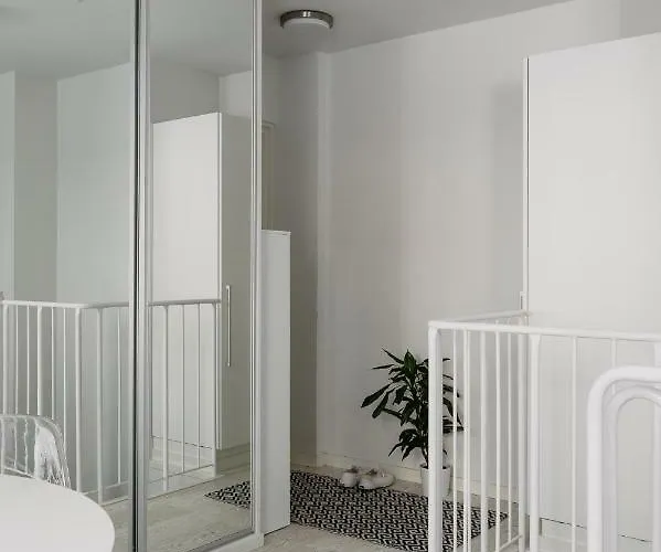 Lägenhet 2ndhomes Two Storey With Sauna