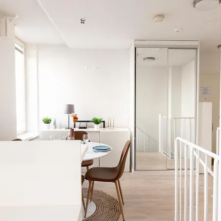 아파트 2ndhomes Two Storey With Sauna 헬싱키