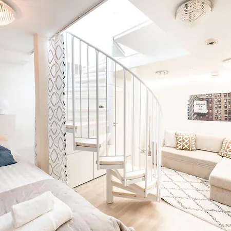 2ndhomes Two Storey With Sauna 아파트 헬싱키