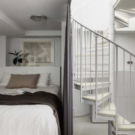 2ndhomes Two Storey With Sauna 赫尔辛基